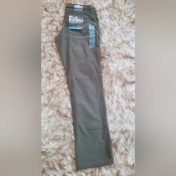 Benton Men's Straight Fit Stretch Cotton Pants Spruce Green Size 32×32 🌴 - Picture 9 of 9